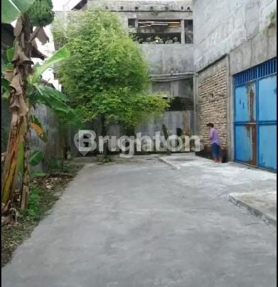 RUMAH HITUNG TANAH DI KOTA BANGKALAN MADURA