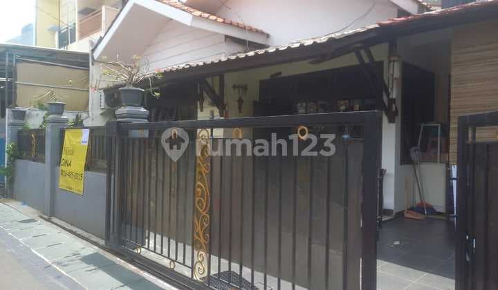 Rumah di Daerah Strategis Bebas Banjir, Dekat Rsud Cempaka Putih, Dekat Pasar Rawasari, Masjid Al-Nizham