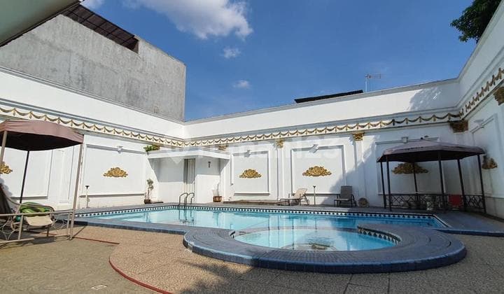 Rumah Mewah, Besar, Dan Luas di Pondok Gede, Jaticempaka, Bekasi