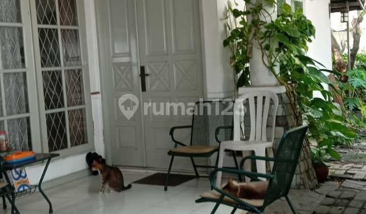 Corner House in Bintaro Jaya Sector 9 Cluster