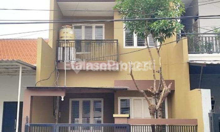 Disewakan Rumah 2 Lantai Ngagel Jaya Selatan Siap Huni