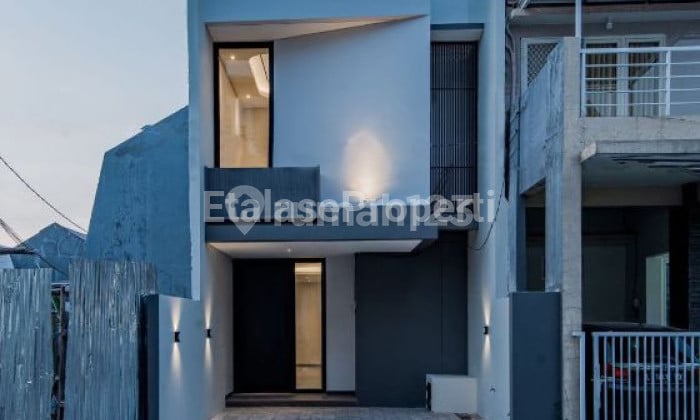 New Rumah Minimalis Di Dharmahusada Mas