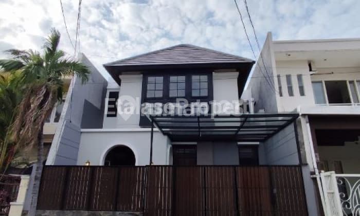 Jual Rumah Baru Araya