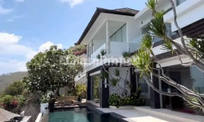 Rent Villa Asmara Luxury Nusa Dua Bali Furnished