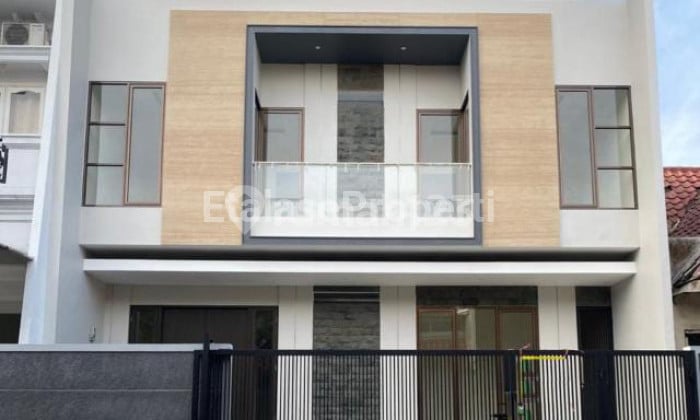 For Sale: New Luxurious House at Citraland International Village