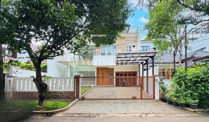 Disewakan Rumah Modern Area Erlangga Selong Kebayoran Baru Selangkah Menuju Senopati dan Scbd Loohh !!