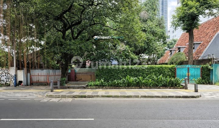 Disewakan Rumah Hitung Tanah Siap Renovasi untuk Usaha Area Menteng Nih Bolo , Yuuukk Bikin Mesin Cuanmu di Sini Deket Banget Sama Bundaran Hi Loh Bolo !!