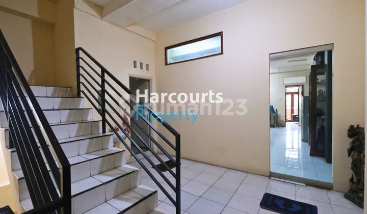 Di Jual Ruko Space Bisnis 4 Lantai Area Kebayoran Baru Nih Tan , Murah Lagi Yuukk Bungkus Dan Wujudkan Usahamu Disini Tan