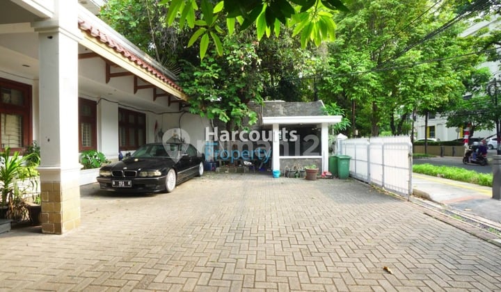 For Sale/For Rent House Strategic Location Roadside Area Menteng