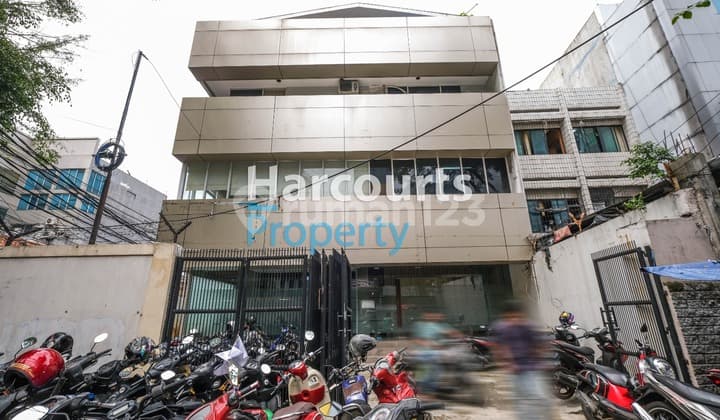 For Sale Strategic Office Building in Central Jakarta Menteng Area