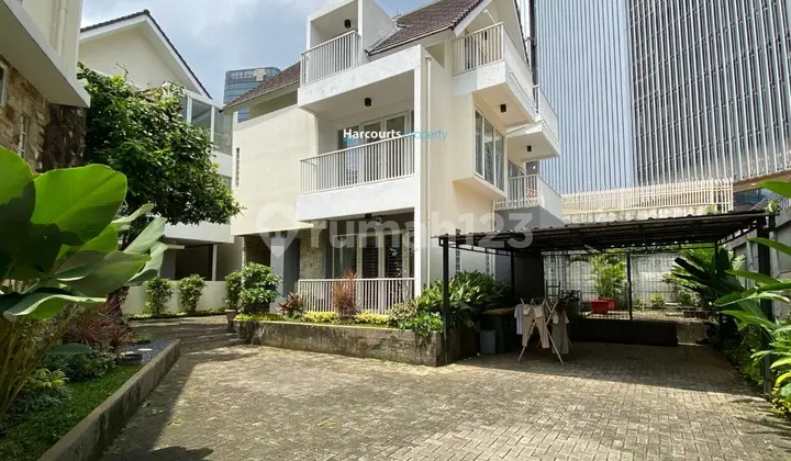 Disewakan Townhouse Area Mega Kuningan