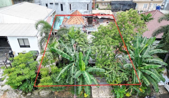 Dijual Rumah Hitung Tanah Lokasi Strategis Area Jl. Sungai Sambas Kebayoran Baru