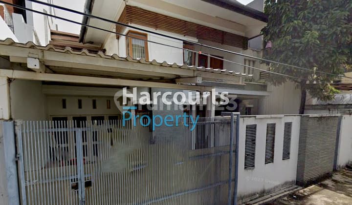 Dijual Rumah Klasik Minimalis Area Jl. Benda Kebayoran Baru
