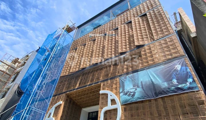 Disewakan Ruang Usaha Area Senopati Kebayoran Baru