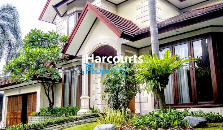 For Rent, Well-Maintained Residential House in Jeruk Purut Street Area.