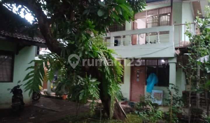 Rumah Kost2an 2 Lantai Lahan Luas Di Bintaro Pesanggrahan.