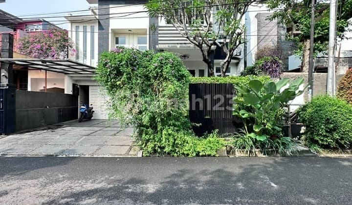 Rumah Bagus, Nyaman Siap Huni Di Pondok Indah