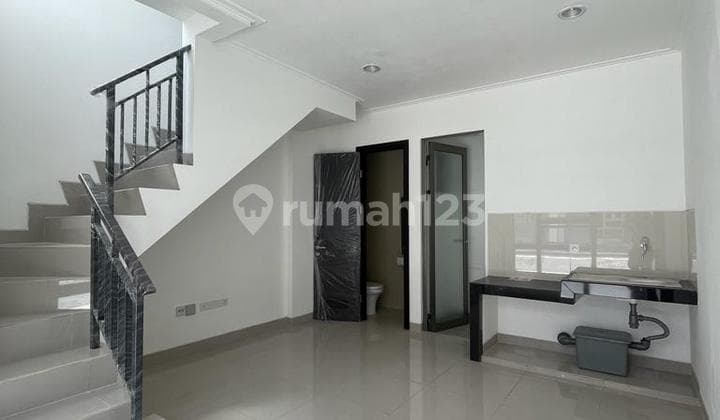 Dijual Rumah Siap Huni di Pik 2