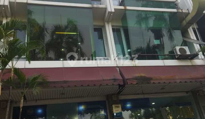 For Sale: Attached Shop House in PIK 1