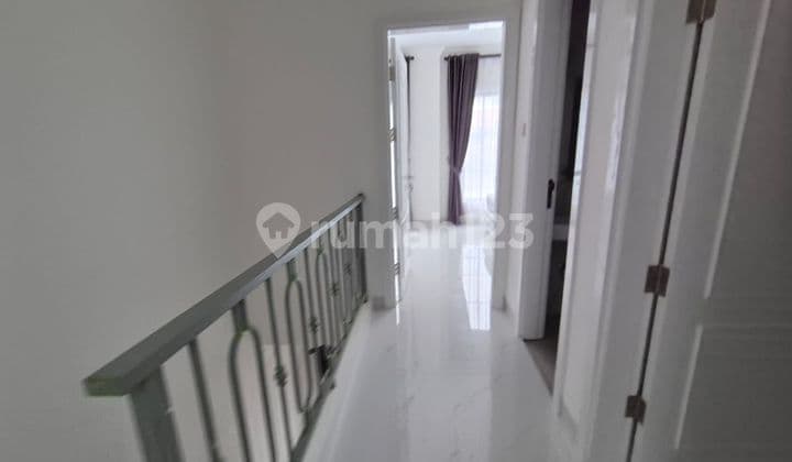 Rumah Baru 2 Lantai Style American Classic Siap Huni di Sunter Graha Pratama Jakarta Utara