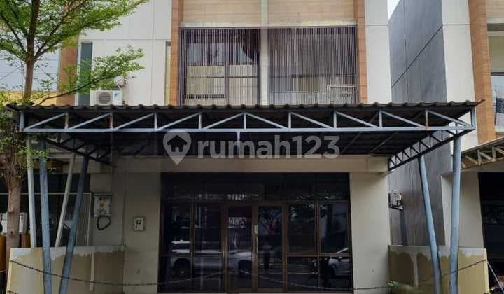 Ruko Lokasi Strategis Cocok Untuk Usaha Klinik di JGC Cakung Jakarta Timur - Siap Huni