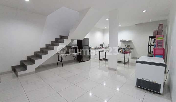 Dijual Rumah Full Renovasi di Cluster Mississipi Jakarta Timur