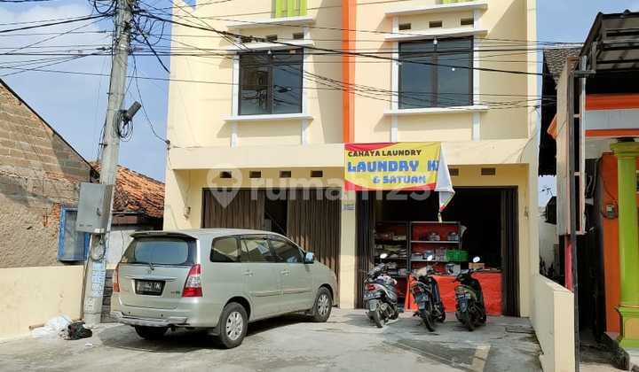 Ruko 2 Gandeng di Jalan Raya Tarumajaya Bekasi