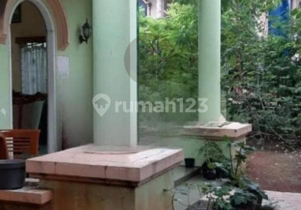 Rumah Hook Asri luas 391 SHM di Taman Modern, Cakung