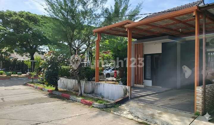Dijual Rumah Hook Luas 180 SHM dalam Cluster HarapanIndah onegate