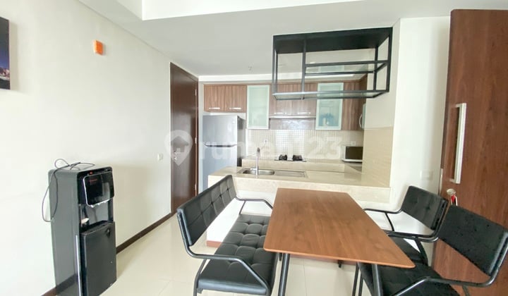 Sewa Murah Cepat Apartemen St Moritz Tower New Royal Puri Indah di Jakarta Barat