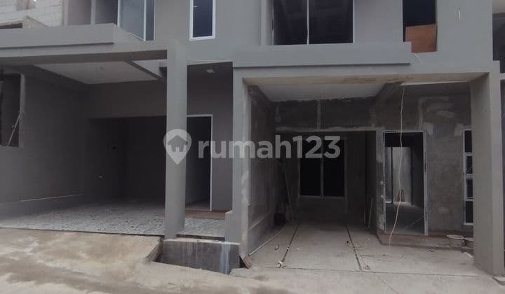 Rumah di jual dalam cluster viu danau sejuk asri di Cilangkap Cipayung