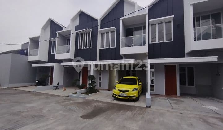 House in a Complex Area with Access for Two Cars in Cijantung, East Jakarta