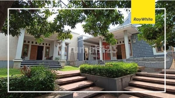 Rumah Luas di Bumi Arya Sena, Jati Kramat, Jatiasih, Bekasi