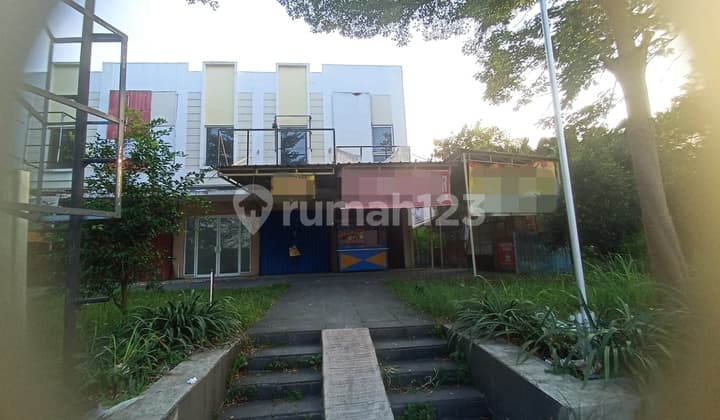 Ruko dekat MC Donald di Mutiara Gading 2, Karang Satria, Bekasi