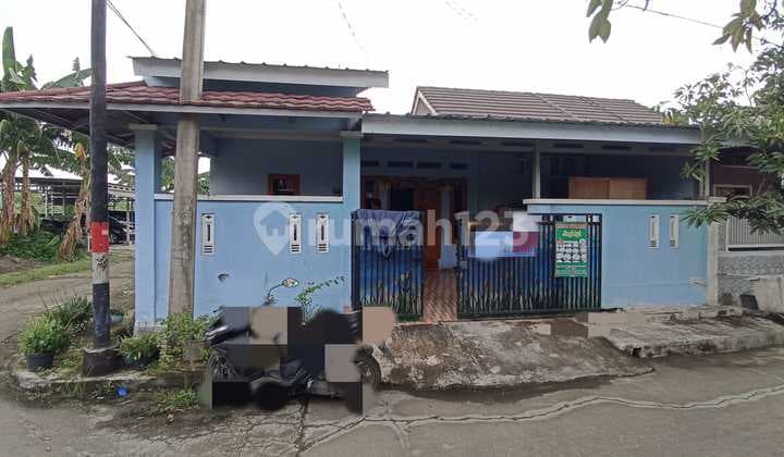 Rumah Hook di Dharmawangsa, Cluster Borobudur, Tambun Utara, Bekasi