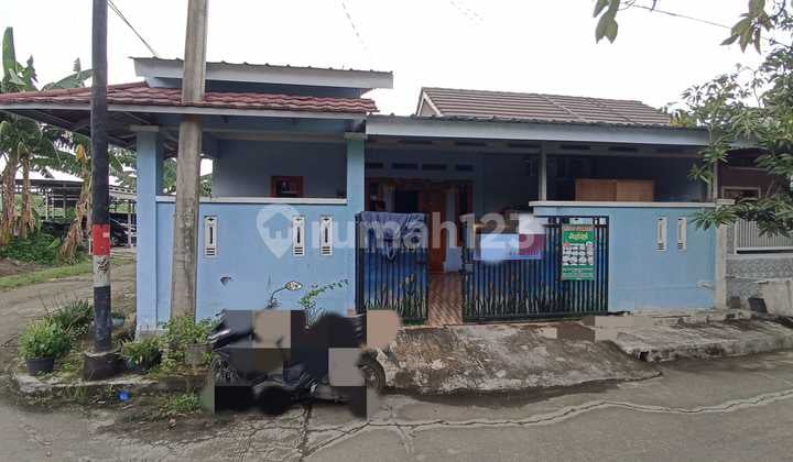 Rumah Hook di Dharmawangsa, Cluster Borobudur, Tambun Utara, Bekasi