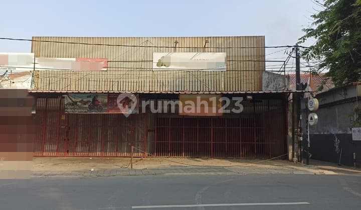 Tempat Usaha Lalulintas Ramai dan Dekat Stasiun Bekasi, Bekasi