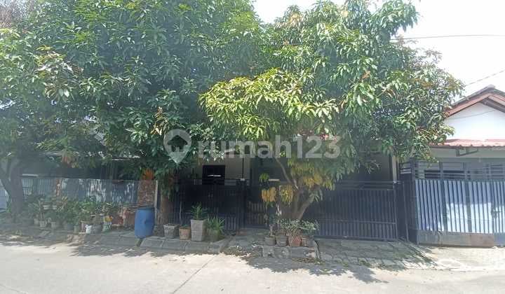 Rumah nyaman dan Bisa 2 muka di Bumi Anggrek, Karang Satria, Bekasi