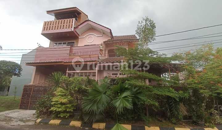 Rumah Huk Modern Minimalis di Bumi Anggrek, Karang Satria, Tambun Utara, Bekasi