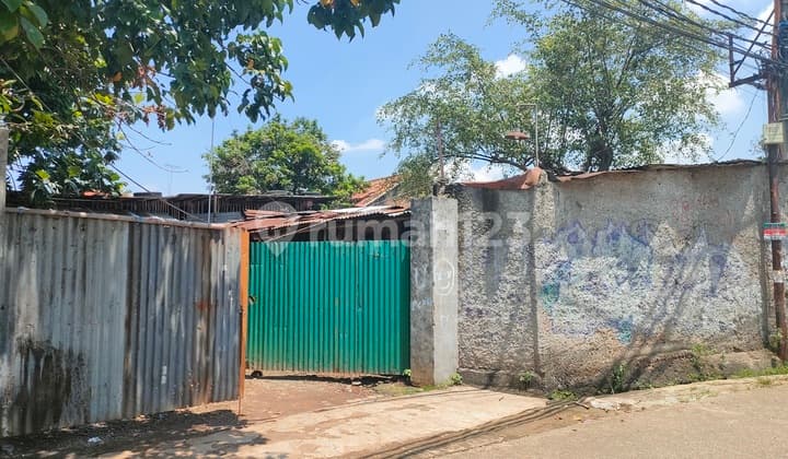 Pekayon Tanah 451 M2 Disewakan