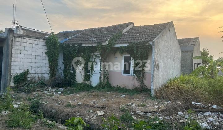 House for Sale in Vila Gading Harapan 5