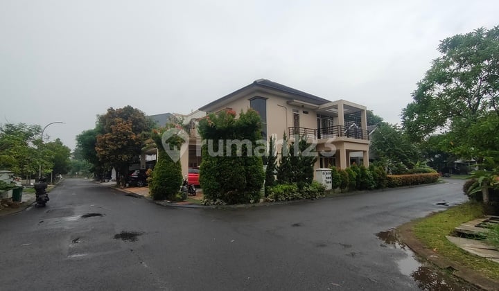 Jatimelati Green Park Residence Rumah Huk 2 Lantai Semi Furnished