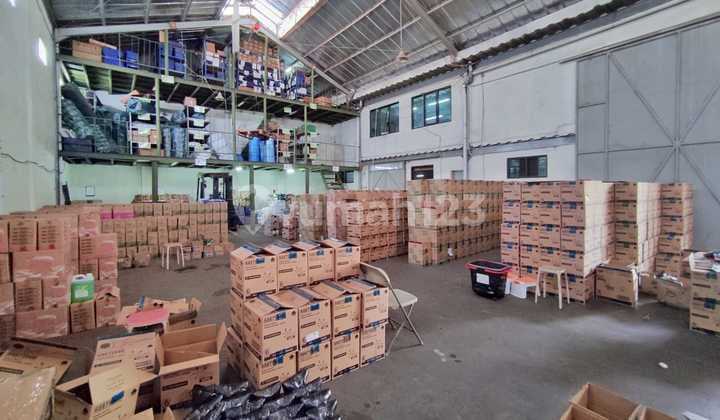 Gudang dan Kantor di jalan raya bogor siap pakai termurah