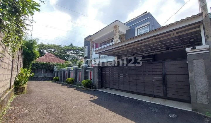 Hunian Eksklusif Mewah Suasana Villa Ada Kolam Renang Akses Tol