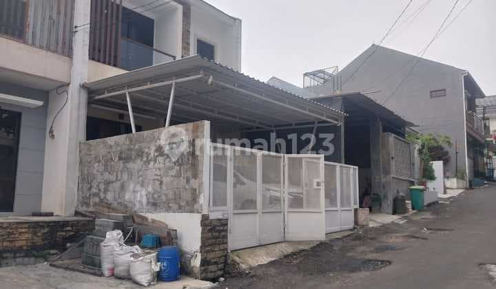 Rumah Sejuk 2 Lantai Stone Yard Cimahpar Akses Tol Sumarecon