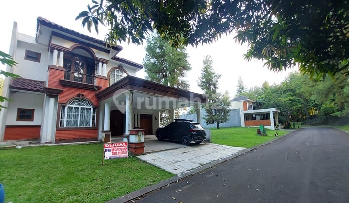 Rumah Mewah Kota Wisata Cluster Paling Depan Selangkah ke Tol