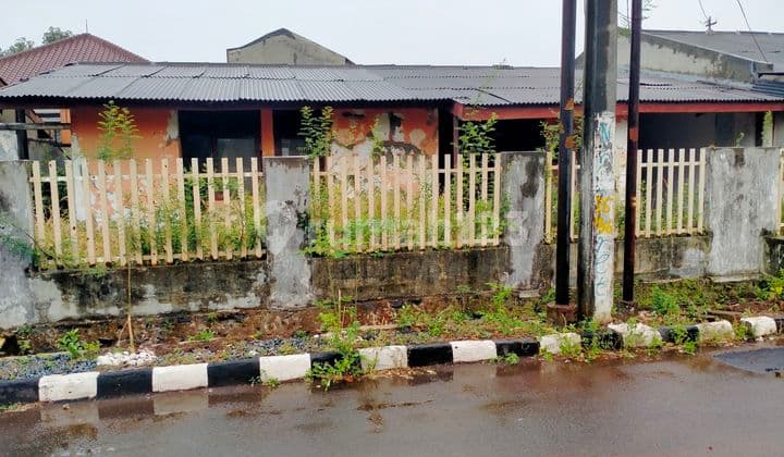 Rumah di Komplek Pertamina, Hitung Tanah, Dekat Tol Cakung