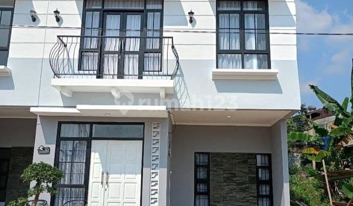 Rumah 2lantai Mewah Full Perabot Di Cibubur Belakang Mall Cibubur