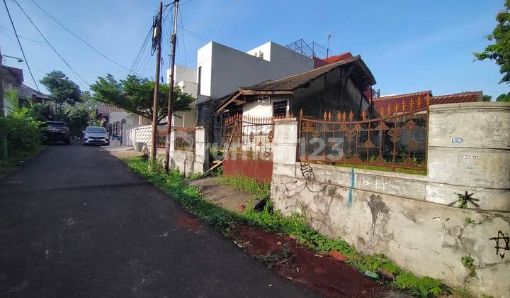 Tanah Depan Tol & Halte Trans Jkt Via Tol Ke Lebak Bulus 152m²