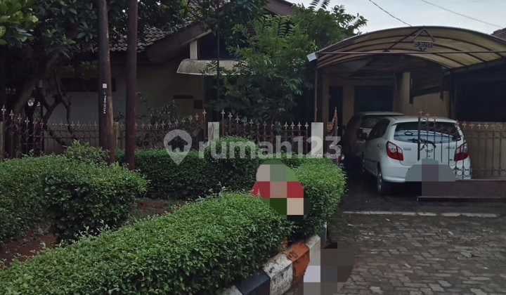 Rumah 1 Lantai Dengan Tanah Luas di Pamulang